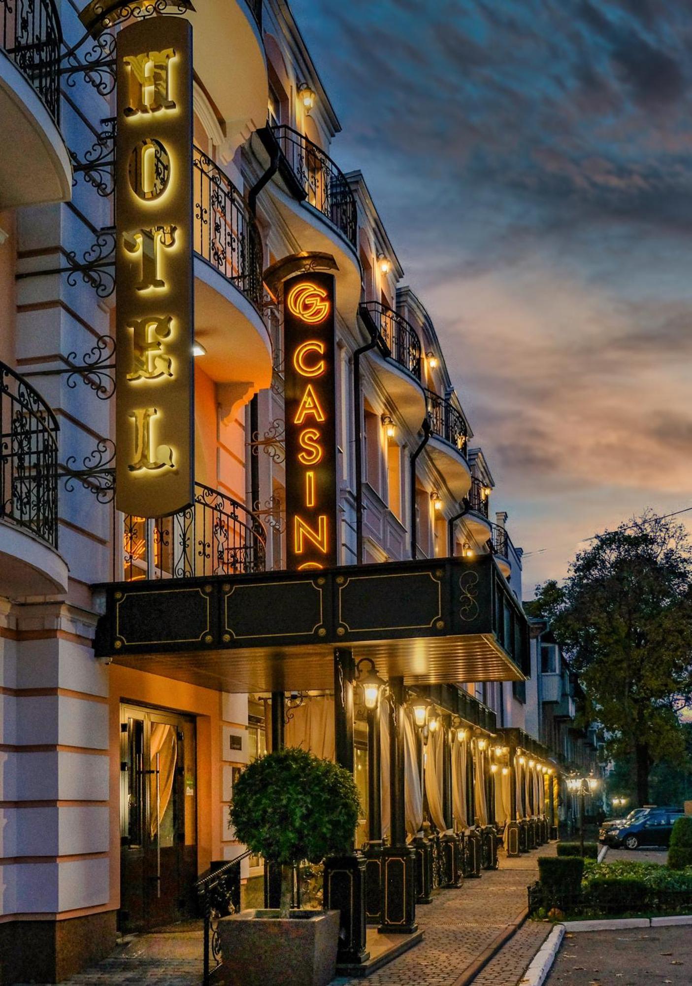Premier Hotel Palazzo Poltava Exteriér fotografie